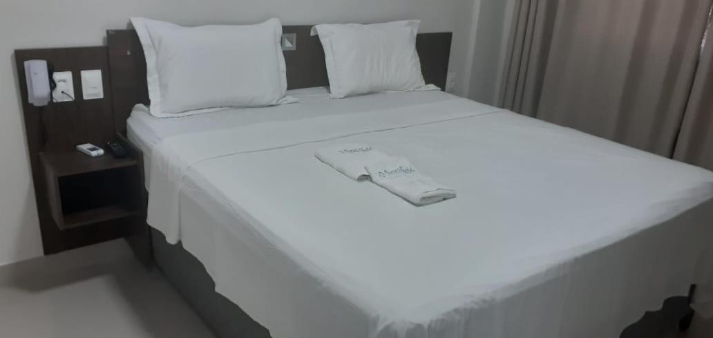 O Neves Hotel กัวนัมบี ภายนอก รูปภาพ