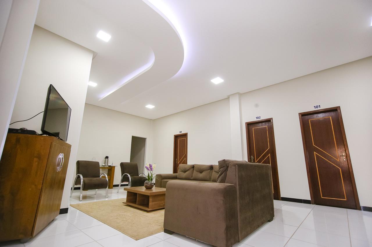 O Neves Hotel กัวนัมบี ภายนอก รูปภาพ