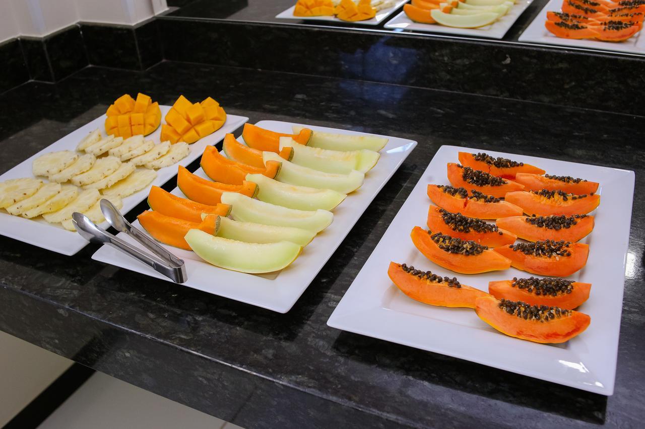 O Neves Hotel กัวนัมบี ภายนอก รูปภาพ